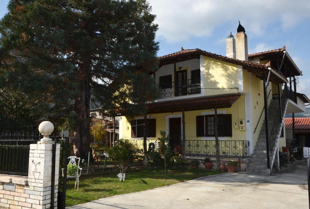 Σοφίτα Villa Gravia  ภายนอก รูปภาพ